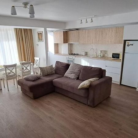 C&Y Zev Apartments مامايا المظهر الخارجي الصورة