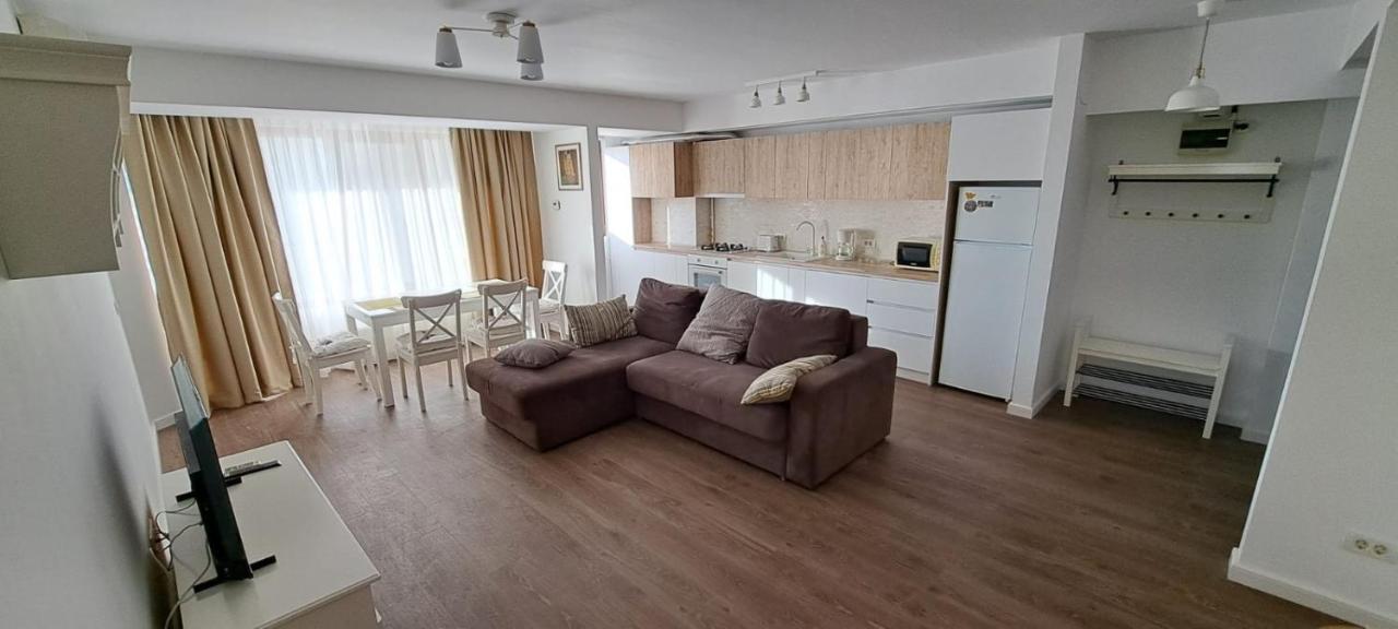 C&Y Zev Apartments مامايا المظهر الخارجي الصورة